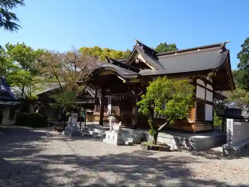 国中神社の本殿