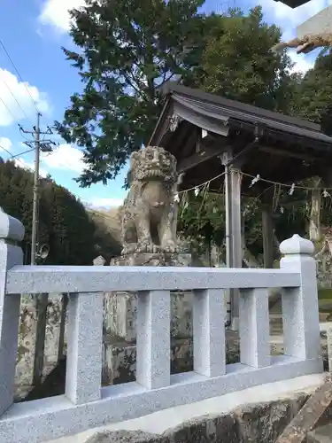 多太神社の狛犬