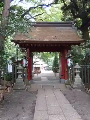 大宮八幡宮の山門・神門