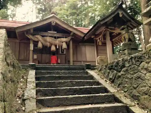 湯野神社の本殿・本堂