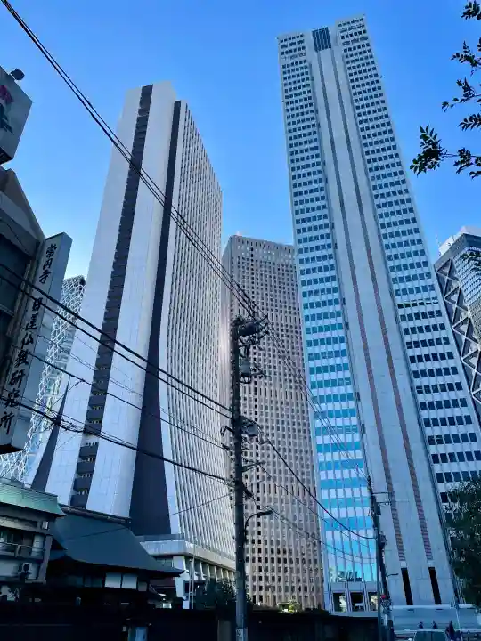常泉院の{uncategorized: "未分類", other: "その他", undefined: "問題あり", building: "その他建物", grave: "お墓", sacred_gate: "鳥居", guardian: "狛犬", statue: "像", buddha: "仏像", history: "歴史", nature: "自然", garden: "庭園", animal: "動物", pagoda: "塔", temizu: "手水舎", mountain_gate: "山門・神門", sanctuary: "本殿・本堂", subordinate: "末社・摂社", art: "芸術", scenery: "景色", jizo: "地蔵", ema: "絵馬", goshuin: "御朱印", omikuji: "おみくじ", items: "授与品その他", amulet: "お守り", goshuincho: "御朱印帳", eats: "食事", festival: "お祭り", votive_dance: "神楽", shichigosan: "七五三参", wedding: "結婚式", experience: "体験その他", initially: "初詣", around: "周辺", anti_infection: "感染症対策"}