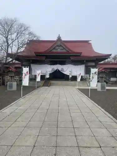 釧路一之宮 厳島神社の{uncategorized: "未分類", other: "その他", undefined: "問題あり", building: "その他建物", grave: "お墓", sacred_gate: "鳥居", guardian: "狛犬", statue: "像", buddha: "仏像", history: "歴史", nature: "自然", garden: "庭園", animal: "動物", pagoda: "塔", temizu: "手水舎", mountain_gate: "山門・神門", sanctuary: "本殿・本堂", subordinate: "末社・摂社", art: "芸術", scenery: "景色", jizo: "地蔵", ema: "絵馬", goshuin: "御朱印", omikuji: "おみくじ", items: "授与品その他", amulet: "お守り", goshuincho: "御朱印帳", eats: "食事", festival: "お祭り", votive_dance: "神楽", shichigosan: "七五三参", wedding: "結婚式", experience: "体験その他", initially: "初詣", around: "周辺", anti_infection: "感染症対策"}