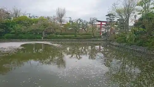 旗上弁財天社の景色