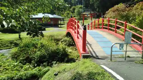 長嶺神社の庭園