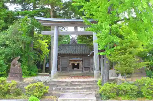 六所神社の鳥居