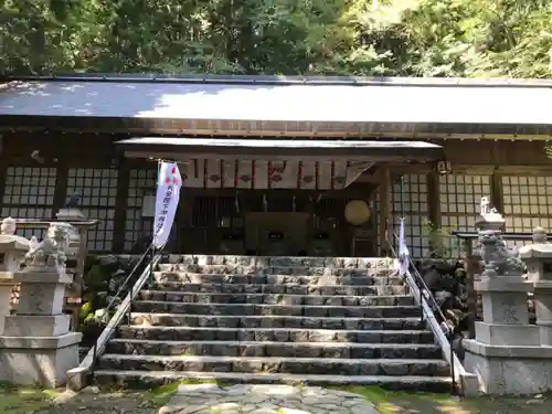  川上山若宮八幡宮の本殿・本堂