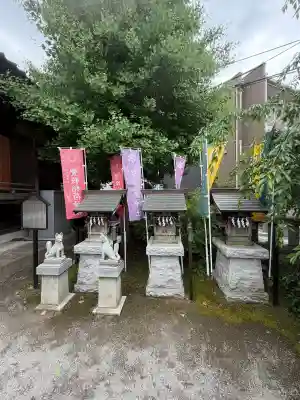 白髭神社の{uncategorized: "未分類", other: "その他", undefined: "問題あり", building: "その他建物", grave: "お墓", sacred_gate: "鳥居", guardian: "狛犬", statue: "像", buddha: "仏像", history: "歴史", nature: "自然", garden: "庭園", animal: "動物", pagoda: "塔", temizu: "手水舎", mountain_gate: "山門・神門", sanctuary: "本殿・本堂", subordinate: "末社・摂社", art: "芸術", scenery: "景色", jizo: "地蔵", ema: "絵馬", goshuin: "御朱印", omikuji: "おみくじ", items: "授与品その他", amulet: "お守り", goshuincho: "御朱印帳", eats: "食事", festival: "お祭り", votive_dance: "神楽", shichigosan: "七五三参", wedding: "結婚式", experience: "体験その他", initially: "初詣", around: "周辺", anti_infection: "感染症対策"}