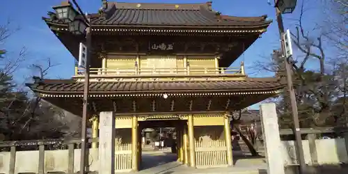 総願寺の山門