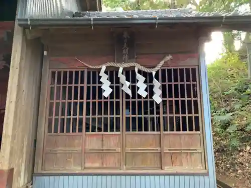 春日神社の末社