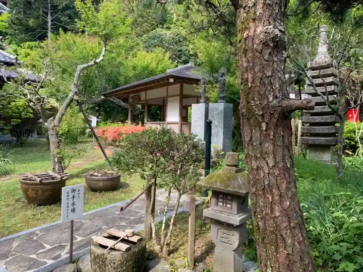 岩殿寺のその他建物