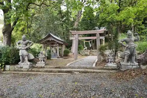 稲荷神社の鳥居