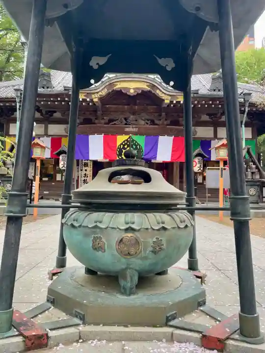 蓮馨寺の{uncategorized: "未分類", other: "その他", undefined: "問題あり", building: "その他建物", grave: "お墓", sacred_gate: "鳥居", guardian: "狛犬", statue: "像", buddha: "仏像", history: "歴史", nature: "自然", garden: "庭園", animal: "動物", pagoda: "塔", temizu: "手水舎", mountain_gate: "山門・神門", sanctuary: "本殿・本堂", subordinate: "末社・摂社", art: "芸術", scenery: "景色", jizo: "地蔵", ema: "絵馬", goshuin: "御朱印", omikuji: "おみくじ", items: "授与品その他", amulet: "お守り", goshuincho: "御朱印帳", eats: "食事", festival: "お祭り", votive_dance: "神楽", shichigosan: "七五三参", wedding: "結婚式", experience: "体験その他", initially: "初詣", around: "周辺", anti_infection: "感染症対策"}