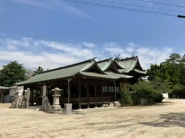 御厨神社の本殿・本堂