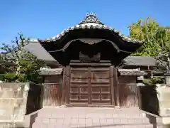 聖運寺の山門