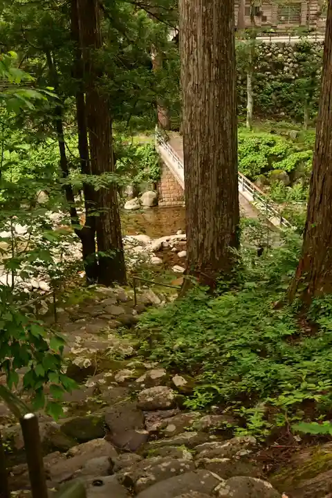 白山中居神社(岐阜県)