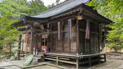 滑川神社 - 仕事と子どもの守り神(福島県)