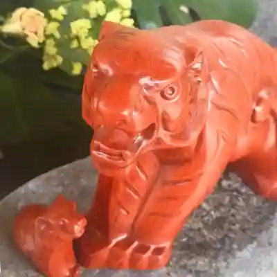 彌彦神社　(伊夜日子神社)の像