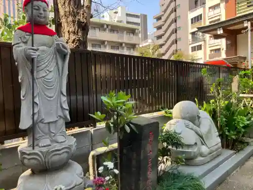 法音寺の{uncategorized: "未分類", other: "その他", undefined: "問題あり", building: "その他建物", grave: "お墓", sacred_gate: "鳥居", guardian: "狛犬", statue: "像", buddha: "仏像", history: "歴史", nature: "自然", garden: "庭園", animal: "動物", pagoda: "塔", temizu: "手水舎", mountain_gate: "山門・神門", sanctuary: "本殿・本堂", subordinate: "末社・摂社", art: "芸術", scenery: "景色", jizo: "地蔵", ema: "絵馬", goshuin: "御朱印", omikuji: "おみくじ", items: "授与品その他", amulet: "お守り", goshuincho: "御朱印帳", eats: "食事", festival: "お祭り", votive_dance: "神楽", shichigosan: "七五三参", wedding: "結婚式", experience: "体験その他", initially: "初詣", around: "周辺", anti_infection: "感染症対策"}