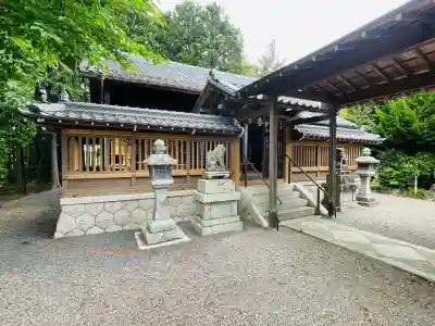 八坂神社の{uncategorized: "未分類", other: "その他", undefined: "問題あり", building: "その他建物", grave: "お墓", sacred_gate: "鳥居", guardian: "狛犬", statue: "像", buddha: "仏像", history: "歴史", nature: "自然", garden: "庭園", animal: "動物", pagoda: "塔", temizu: "手水舎", mountain_gate: "山門・神門", sanctuary: "本殿・本堂", subordinate: "末社・摂社", art: "芸術", scenery: "景色", jizo: "地蔵", ema: "絵馬", goshuin: "御朱印", omikuji: "おみくじ", items: "授与品その他", amulet: "お守り", goshuincho: "御朱印帳", eats: "食事", festival: "お祭り", votive_dance: "神楽", shichigosan: "七五三参", wedding: "結婚式", experience: "体験その他", initially: "初詣", around: "周辺", anti_infection: "感染症対策"}