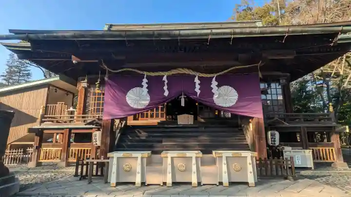 宇都宮二荒山神社の{uncategorized: "未分類", other: "その他", undefined: "問題あり", building: "その他建物", grave: "お墓", sacred_gate: "鳥居", guardian: "狛犬", statue: "像", buddha: "仏像", history: "歴史", nature: "自然", garden: "庭園", animal: "動物", pagoda: "塔", temizu: "手水舎", mountain_gate: "山門・神門", sanctuary: "本殿・本堂", subordinate: "末社・摂社", art: "芸術", scenery: "景色", jizo: "地蔵", ema: "絵馬", goshuin: "御朱印", omikuji: "おみくじ", items: "授与品その他", amulet: "お守り", goshuincho: "御朱印帳", eats: "食事", festival: "お祭り", votive_dance: "神楽", shichigosan: "七五三参", wedding: "結婚式", experience: "体験その他", initially: "初詣", around: "周辺", anti_infection: "感染症対策"}