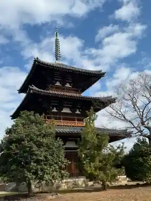 法起寺の{uncategorized: "未分類", other: "その他", undefined: "問題あり", building: "その他建物", grave: "お墓", sacred_gate: "鳥居", guardian: "狛犬", statue: "像", buddha: "仏像", history: "歴史", nature: "自然", garden: "庭園", animal: "動物", pagoda: "塔", temizu: "手水舎", mountain_gate: "山門・神門", sanctuary: "本殿・本堂", subordinate: "末社・摂社", art: "芸術", scenery: "景色", jizo: "地蔵", ema: "絵馬", goshuin: "御朱印", omikuji: "おみくじ", items: "授与品その他", amulet: "お守り", goshuincho: "御朱印帳", eats: "食事", festival: "お祭り", votive_dance: "神楽", shichigosan: "七五三参", wedding: "結婚式", experience: "体験その他", initially: "初詣", around: "周辺", anti_infection: "感染症対策"}
