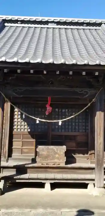 鵜森稲荷神社の本殿・本堂
