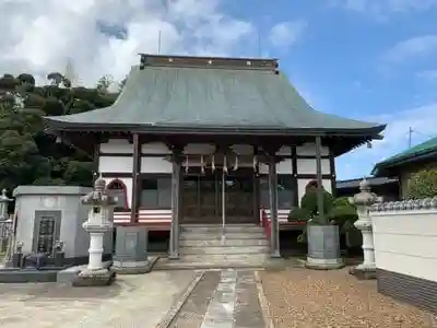 西谷寺の本殿