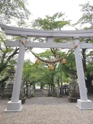 天鷹神社の鳥居