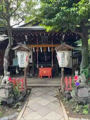 花園稲荷神社の本殿・本堂