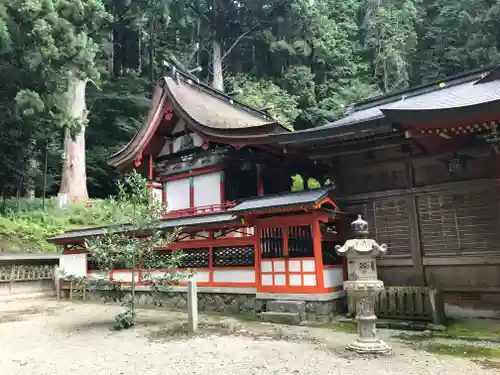 御形神社の本殿・本堂