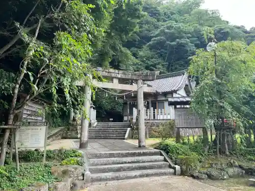 絹巻神社(兵庫県)