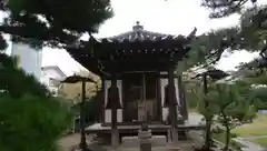 無量光寺の建物その他