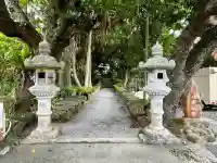 川平観音堂の{uncategorized: "未分類", other: "その他", undefined: "問題あり", building: "その他建物", grave: "お墓", sacred_gate: "鳥居", guardian: "狛犬", statue: "像", buddha: "仏像", history: "歴史", nature: "自然", garden: "庭園", animal: "動物", pagoda: "塔", temizu: "手水舎", mountain_gate: "山門・神門", sanctuary: "本殿・本堂", subordinate: "末社・摂社", art: "芸術", scenery: "景色", jizo: "地蔵", ema: "絵馬", goshuin: "御朱印", omikuji: "おみくじ", items: "授与品その他", amulet: "お守り", goshuincho: "御朱印帳", eats: "食事", festival: "お祭り", votive_dance: "神楽", shichigosan: "七五三参", wedding: "結婚式", experience: "体験その他", initially: "初詣", around: "周辺", anti_infection: "感染症対策"}