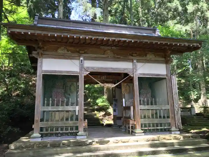 月蔵院の山門・神門