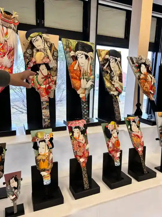 函館伏白稲荷神社の芸術