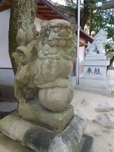 空鞘稲生神社の狛犬