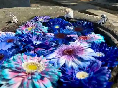 春日神社の{uncategorized: "未分類", other: "その他", undefined: "問題あり", building: "その他建物", grave: "お墓", sacred_gate: "鳥居", guardian: "狛犬", statue: "像", buddha: "仏像", history: "歴史", nature: "自然", garden: "庭園", animal: "動物", pagoda: "塔", temizu: "手水舎", mountain_gate: "山門・神門", sanctuary: "本殿・本堂", subordinate: "末社・摂社", art: "芸術", scenery: "景色", jizo: "地蔵", ema: "絵馬", goshuin: "御朱印", omikuji: "おみくじ", items: "授与品その他", amulet: "お守り", goshuincho: "御朱印帳", eats: "食事", festival: "お祭り", votive_dance: "神楽", shichigosan: "七五三参", wedding: "結婚式", experience: "体験その他", initially: "初詣", around: "周辺", anti_infection: "感染症対策"}