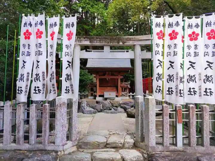 両社宮神社(宮町)の末社・摂社