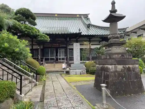 宗隆寺の本殿・本堂
