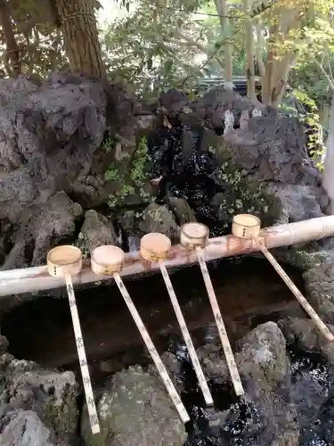 小岩神社の手水舎