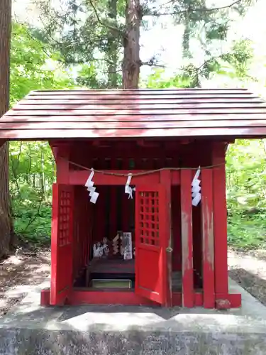 後藤野稲荷神社の建物その他