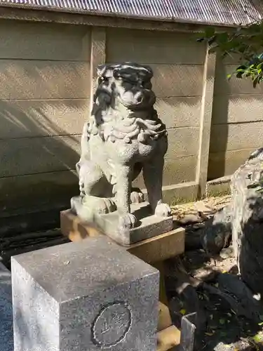 那古野神社の狛犬