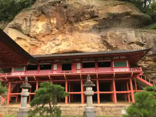 達谷西光寺の建物その他