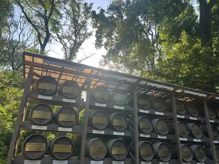 明治神宮の{uncategorized: "未分類", other: "その他", undefined: "問題あり", building: "その他建物", grave: "お墓", sacred_gate: "鳥居", guardian: "狛犬", statue: "像", buddha: "仏像", history: "歴史", nature: "自然", garden: "庭園", animal: "動物", pagoda: "塔", temizu: "手水舎", mountain_gate: "山門・神門", sanctuary: "本殿・本堂", subordinate: "末社・摂社", art: "芸術", scenery: "景色", jizo: "地蔵", ema: "絵馬", goshuin: "御朱印", omikuji: "おみくじ", items: "授与品その他", amulet: "お守り", goshuincho: "御朱印帳", eats: "食事", festival: "お祭り", votive_dance: "神楽", shichigosan: "七五三参", wedding: "結婚式", experience: "体験その他", initially: "初詣", around: "周辺", anti_infection: "感染症対策"}