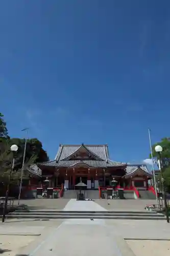 甚目寺の本殿・本堂