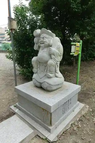 菅原神社の像