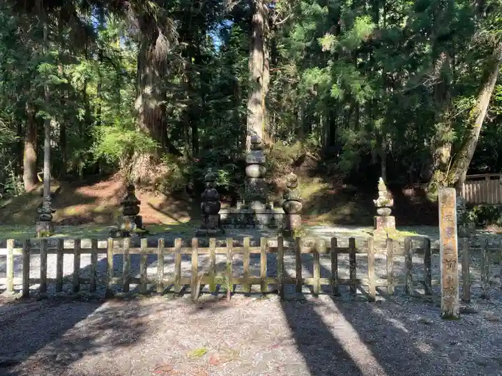 高野山金剛峯寺奥の院(和歌山県)