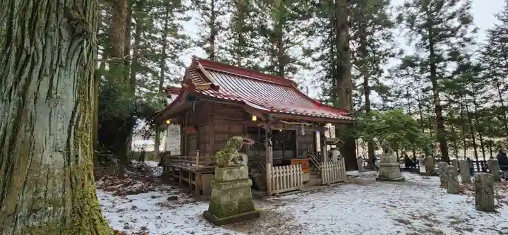 塩原八幡宮の本殿・本堂