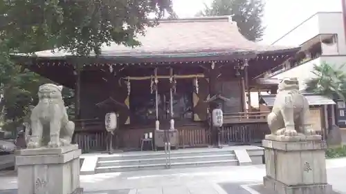 鎧神社の本殿