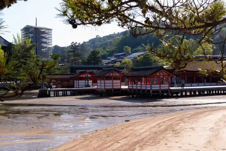 厳島神社(広島県)